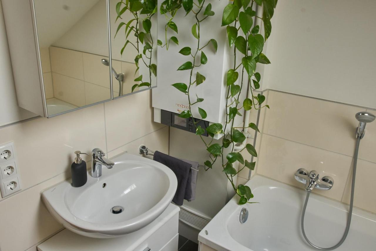 Green-Art-Living im Allgäu für 3 mit Queensize&WIFI Lauben  Exterior foto